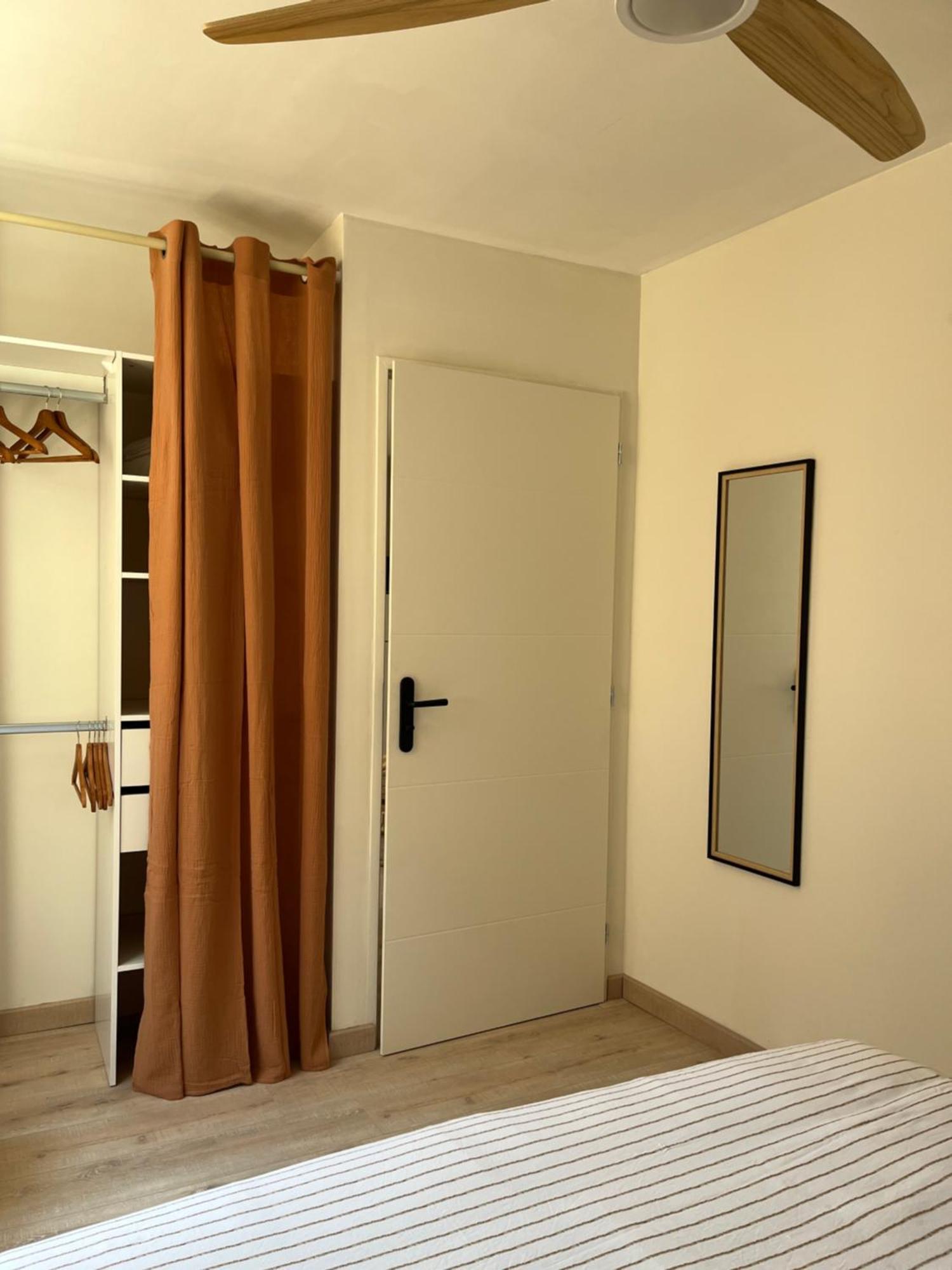 Appartement Champollion 2 Figeac Exteriör bild